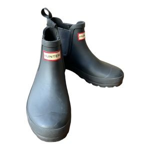 COPY - HUNTER Original Chelsea Rain Boot - Women's Black. Size EU 36 US 5